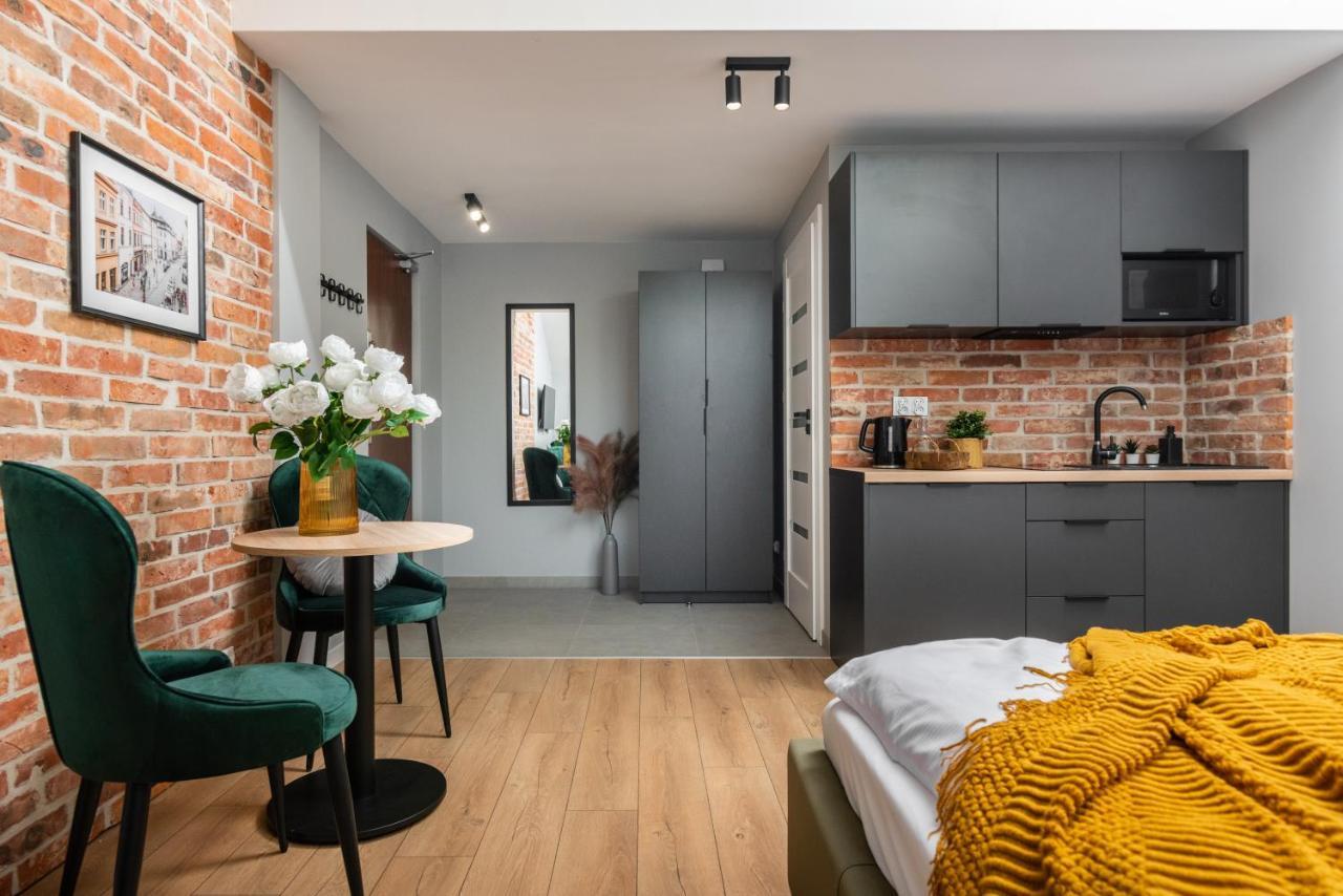 Felicjanek 15 - By Upstairs Apartment Krakow Ngoại thất bức ảnh